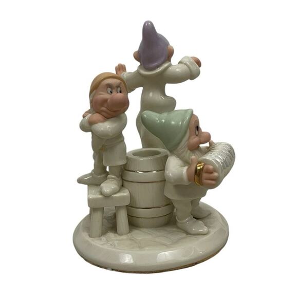 Disney Snow White and the Seven Dwarfs Candlestick - Picture 3 of 8